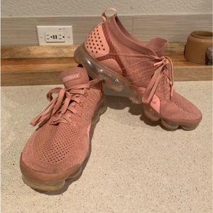 Rust Pink women’s nike vapor max fly knit.